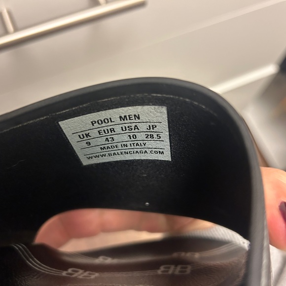 Balenciaga pool slides - Picture 3 of 3